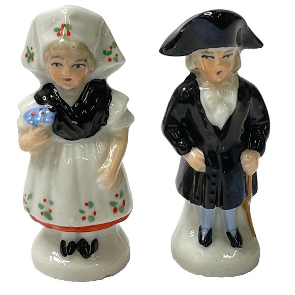 Lot of 2 Folk Style Couple 2.25" Tall Hand Painted Porcelain Figurine Germany - Picture 1 of 11